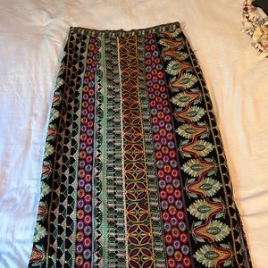 Women’s skirt